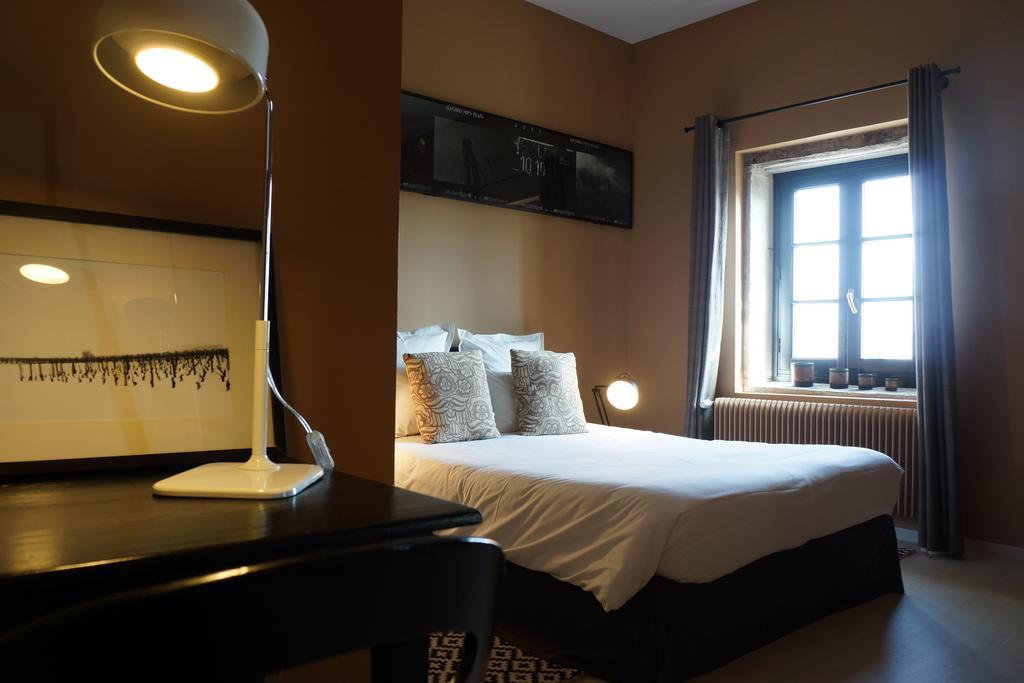 Courtille De Hotel *